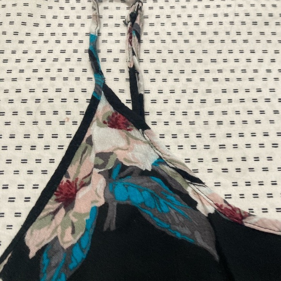 🦋AÉROPOSTALE   Floral V-Neck Jumpsuit Size : Small - Picture 10 of 16